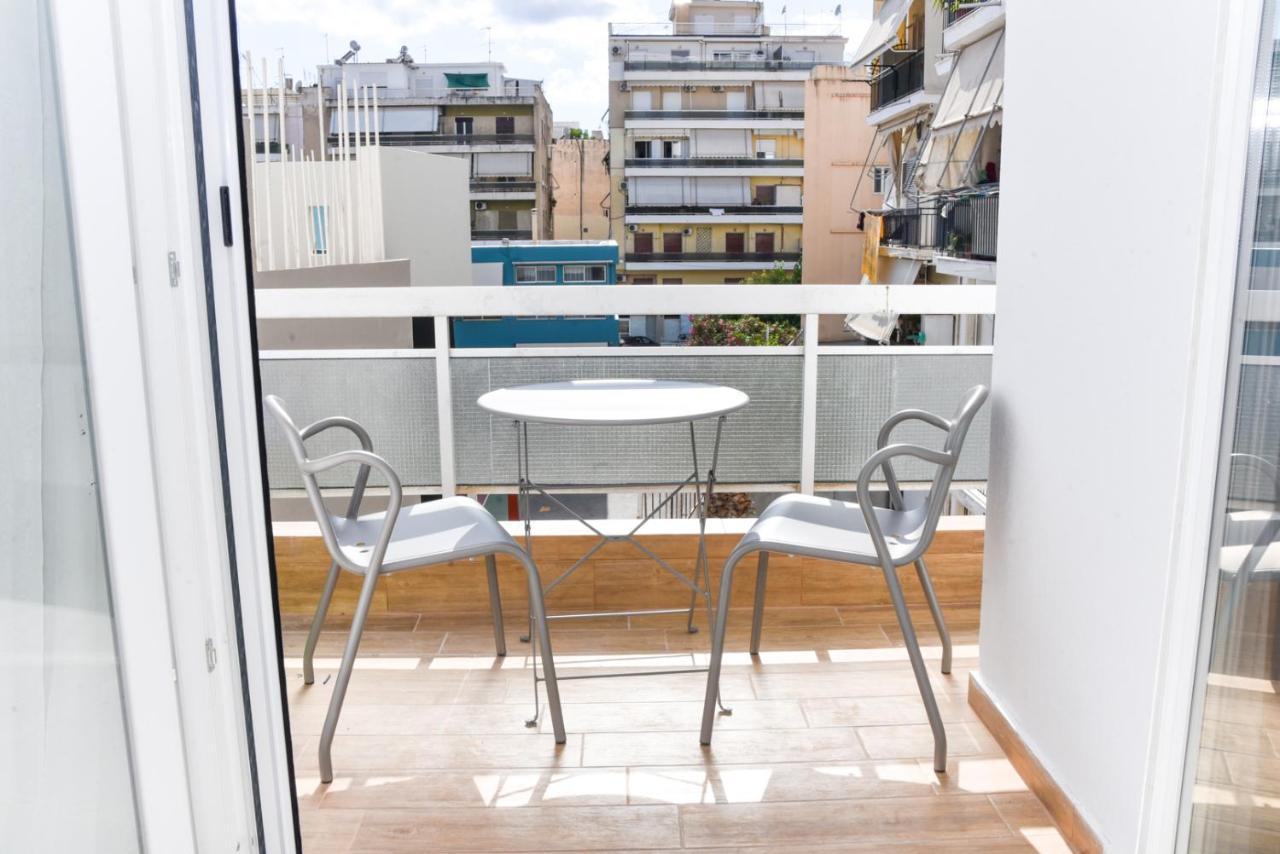 La Perla Apartments Kalamata Exterior photo